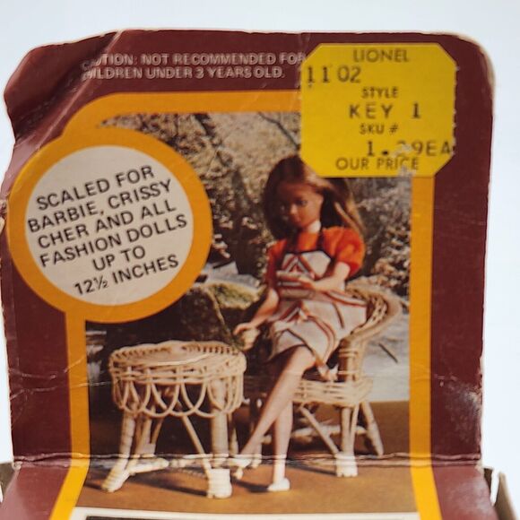 1976 Nasta Toys Real Rattan Settee Armchair Table Lot Scaled For 12" Doll/Barbie - Picture 4 of 5